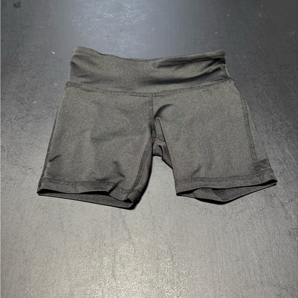 Lot of 3 Girls Ideology Size Small / 6 Outfits - Picture 15 of 16